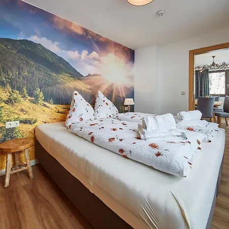 Saalbacher Perle 1 - Luxury Family Apartment Saalbach-Hinterglemm