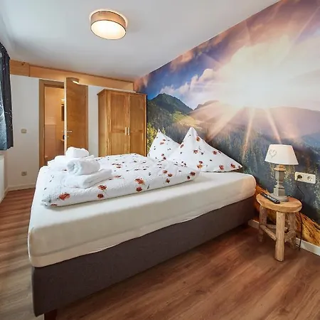 Saalbacher Perle 1 - Cozy Family Apartament *