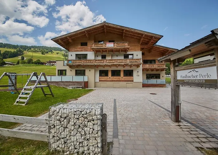 Saalbacher Perle 1 - Cozy Family Home アパート